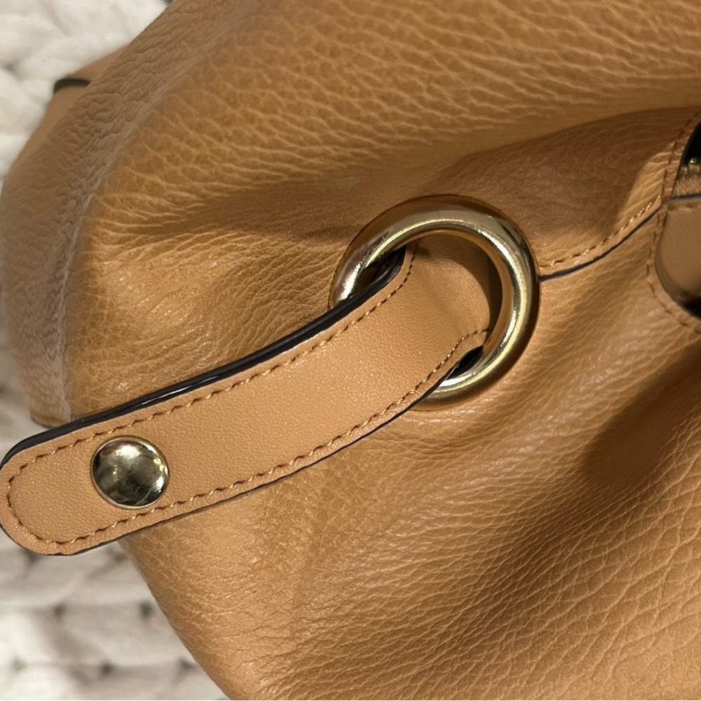 Sondra Roberts Tan Leather Tote Shoulder Bag Gold Hardware structured bag - Picture 14 of 14